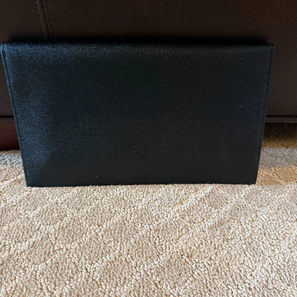 YSL Uptown Medium Clutch - Picture 3 of 3